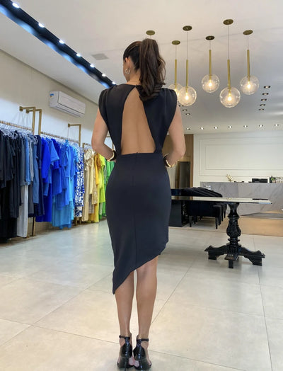 Carla – Robe Élégance fluide et moderne