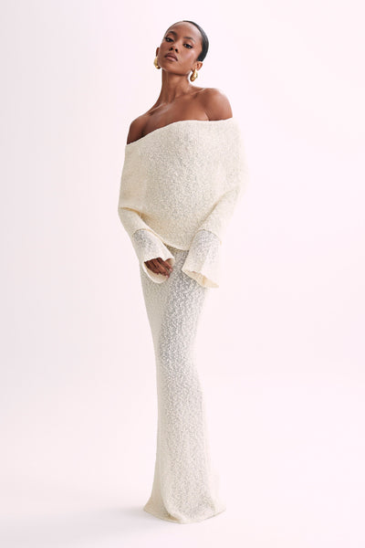 Marisol - Robe Longue Bouclée à Épaules Dénudées