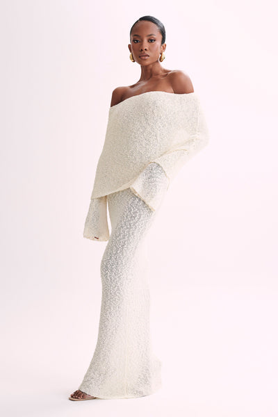 Marisol - Robe Longue Bouclée à Épaules Dénudées
