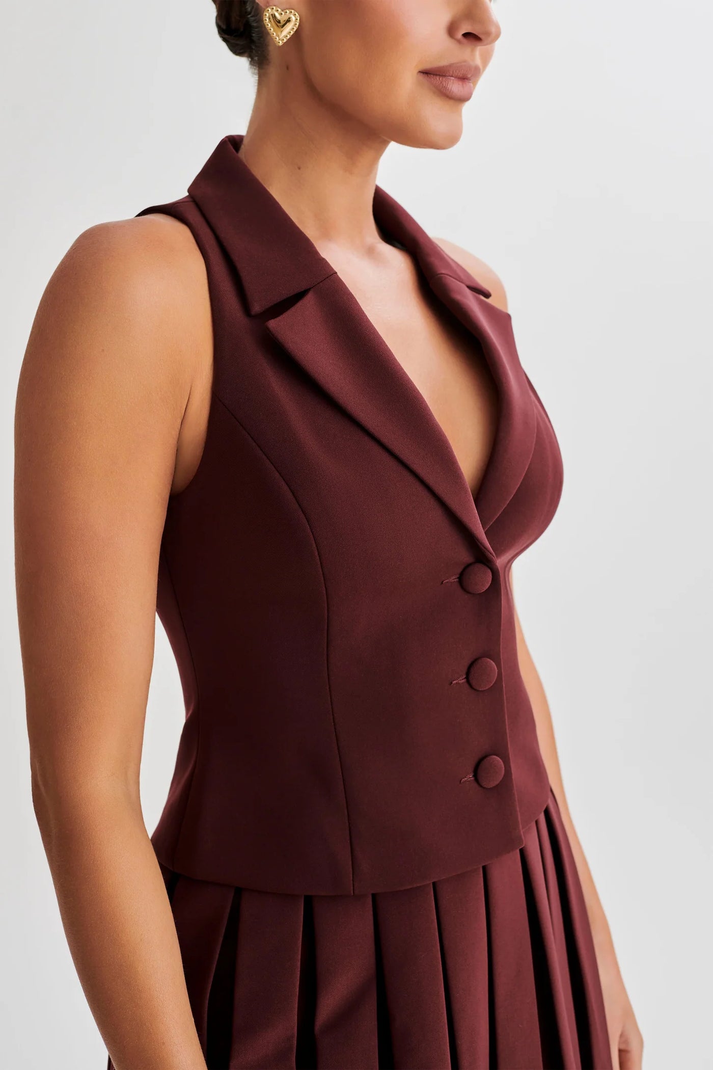 Mura – Ensemble Tailleur Structuré avec Gilet et Jupe