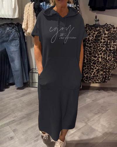 Inge – Robe à capuchon décontractée