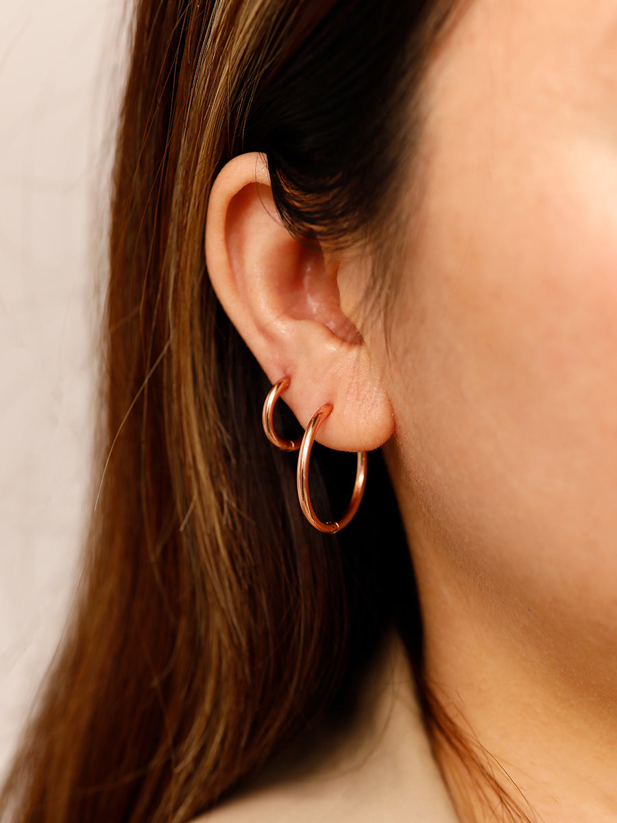 Créoles SLIM délicates – 14 mm