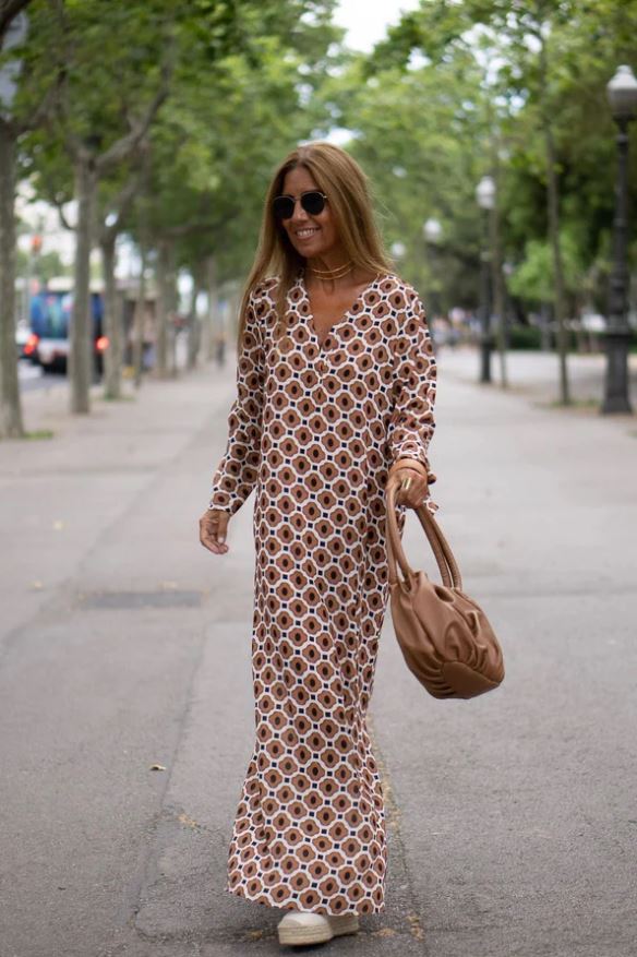 Bellevo – Robe Élégante à Imprimé Marron