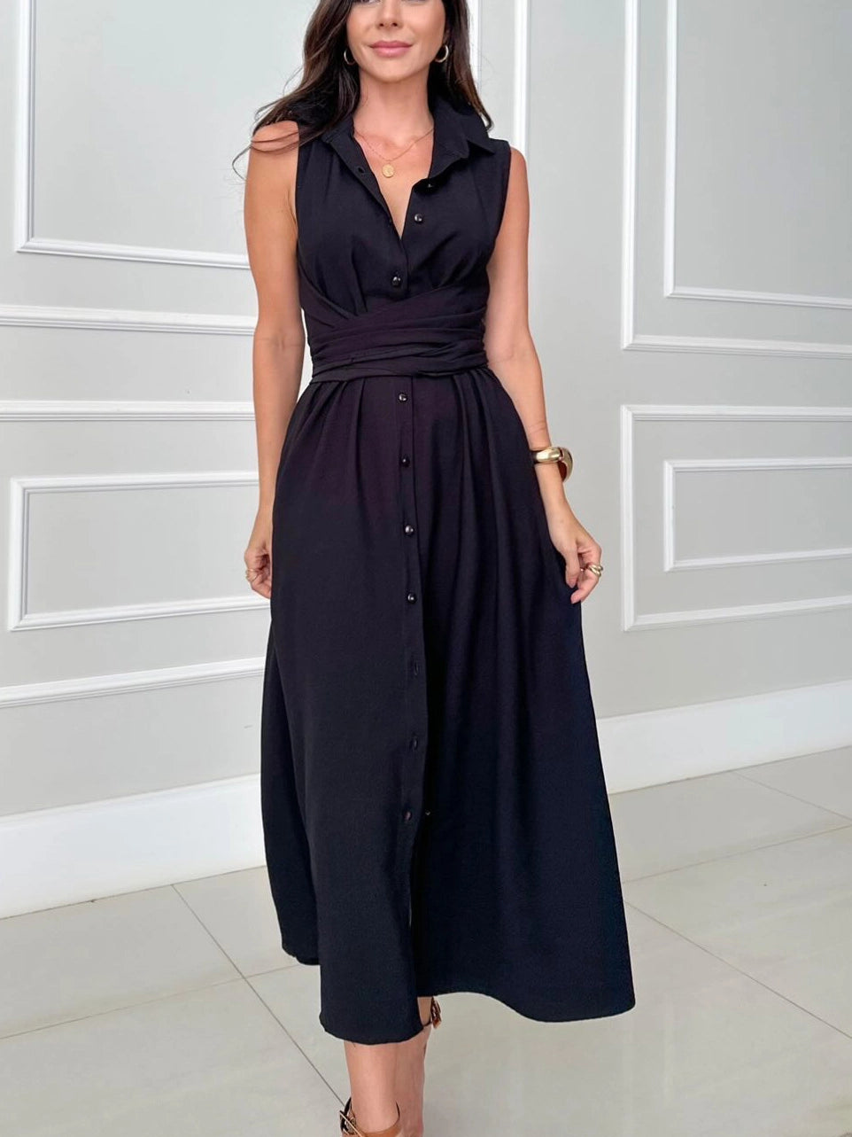 Eve - Robe chemise longue sans manches à taille ceinturée