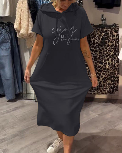 Inge – Robe à capuchon décontractée