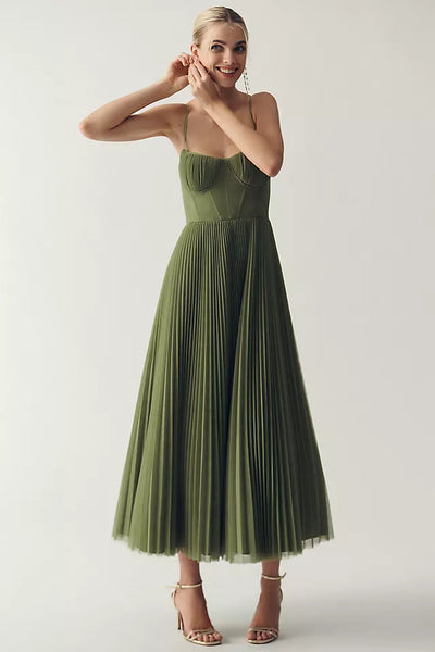 Adèle – Robe Mouvement raffiné et charme classique