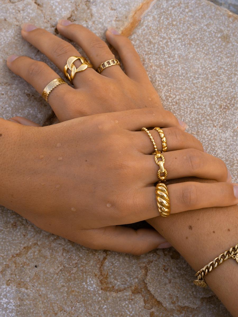 Bullet Ring