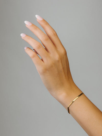 Bracelet Sleek – Élégance minimaliste