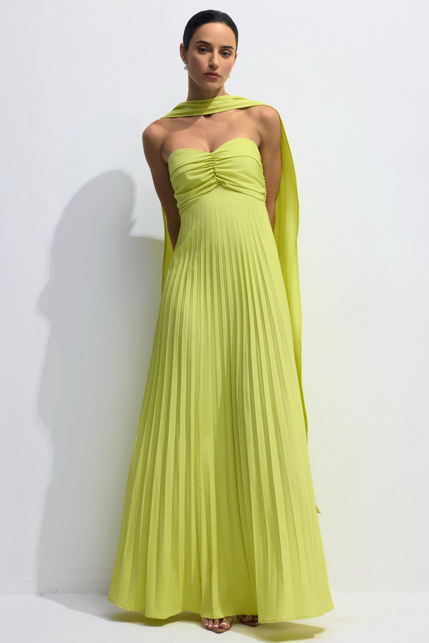 Isavelle – Robe Longue Plissée Sans Bretelles