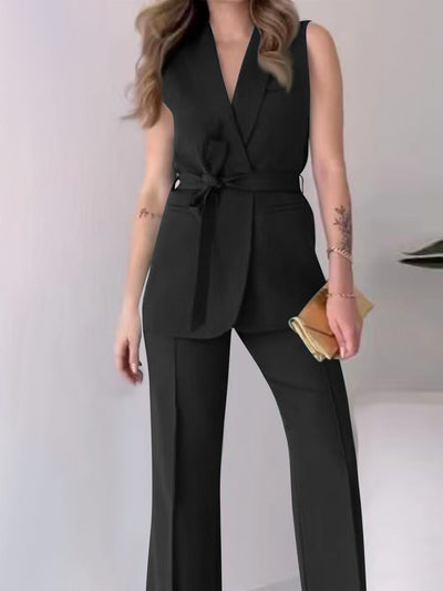 Stella – Ensemble Tailleur Sans Manches avec Ceinture et Pantalon Cigarette
