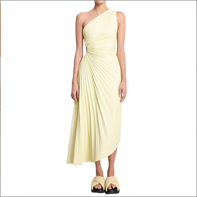 Sylviana – Robe Midi Plissée à Épaule Dénudée