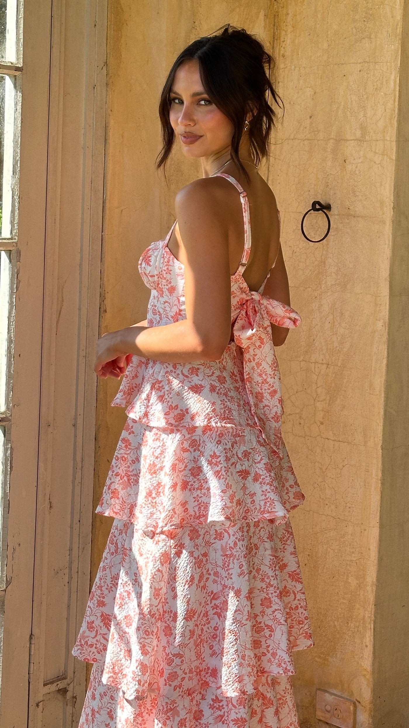 Isadora – Robe maxi fleurie en douceur pêche