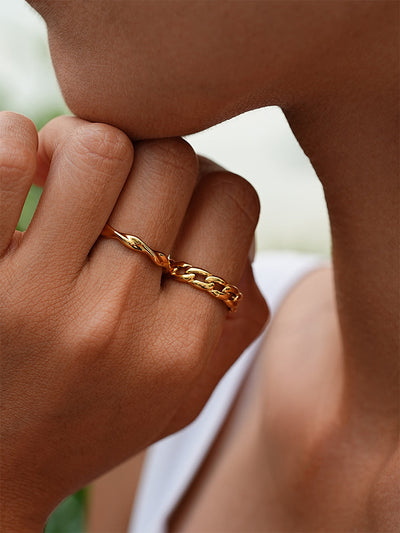Bague Modern Curve