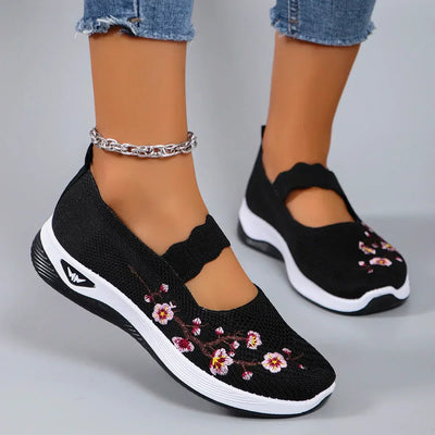 Elma – Des chaussures orthopédiques qui vous libèrent de la douleur et soutiennent chaque pas.