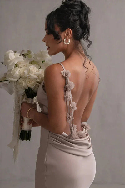 Cassiane – Robe fleurie en satin