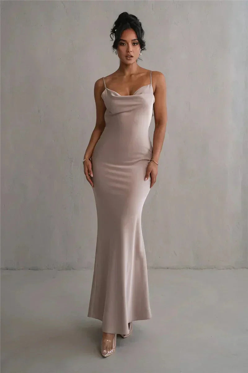 Cassiane – Robe fleurie en satin