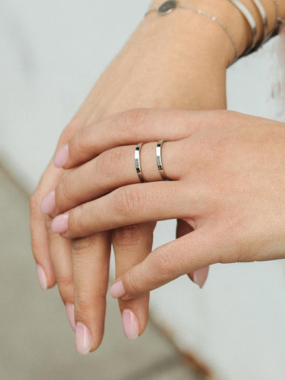 Double Ring – Bague moderne à deux anneaux