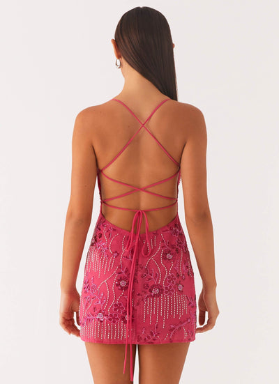 Christiane – Robe Mini Éclat et Élégance