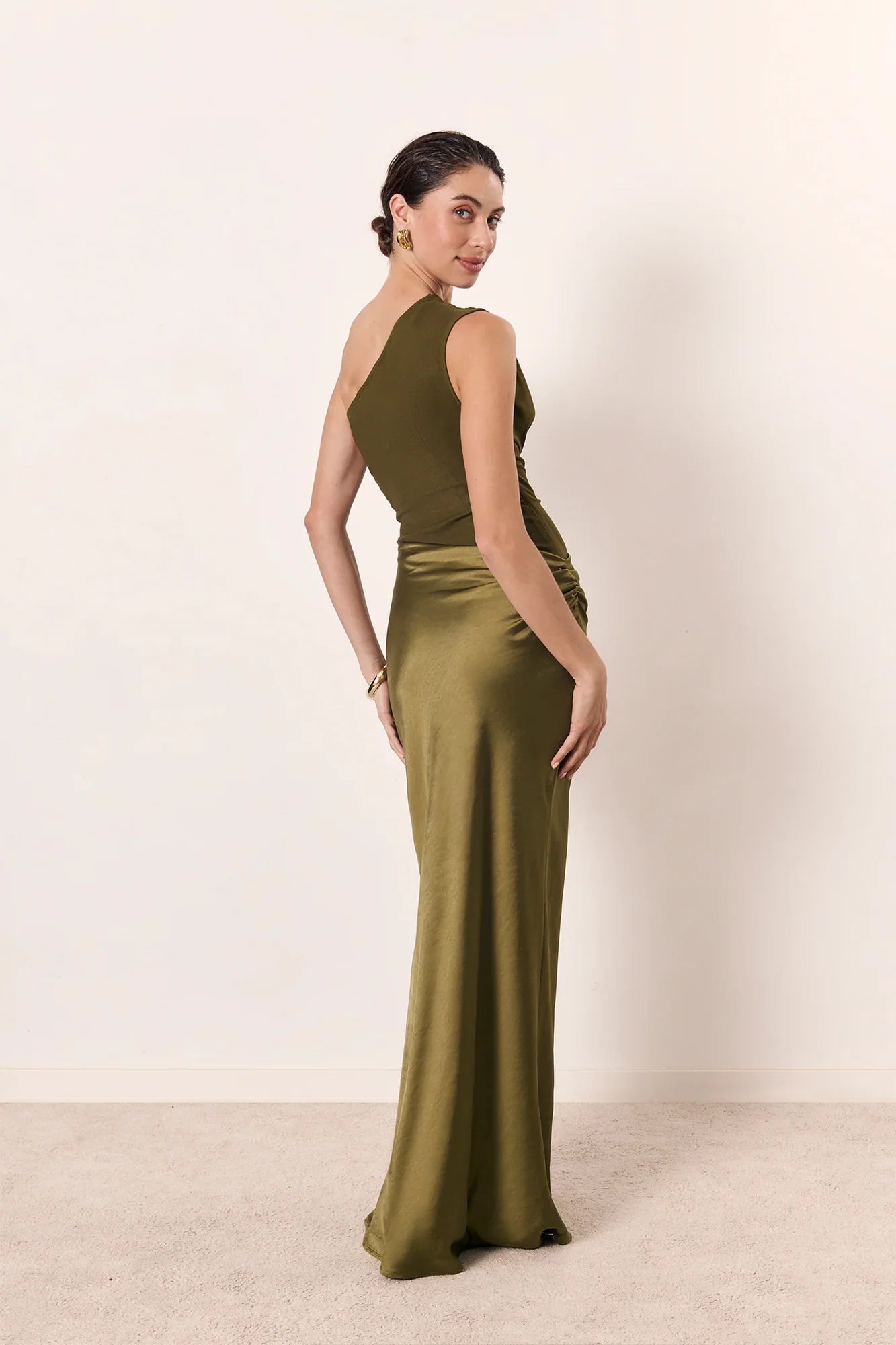 Ginette - Robe Longue Plissée à Une Épaule