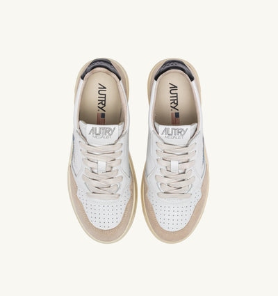 AUTRY - Basket basse Medalist cuir blanc et daim marron