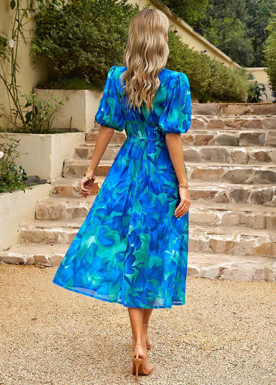 Innova – Robe à col en V