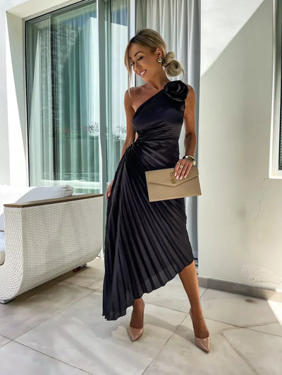 Lizbeth – Robe à épaules fleuries
