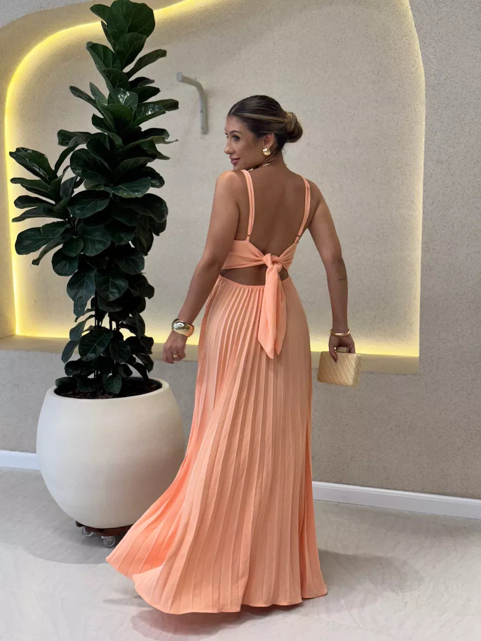 Kimberly - Robe longue plissée à fines bretelles