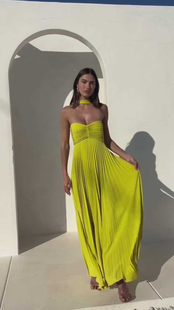 Isavelle – Robe Longue Plissée Sans Bretelles